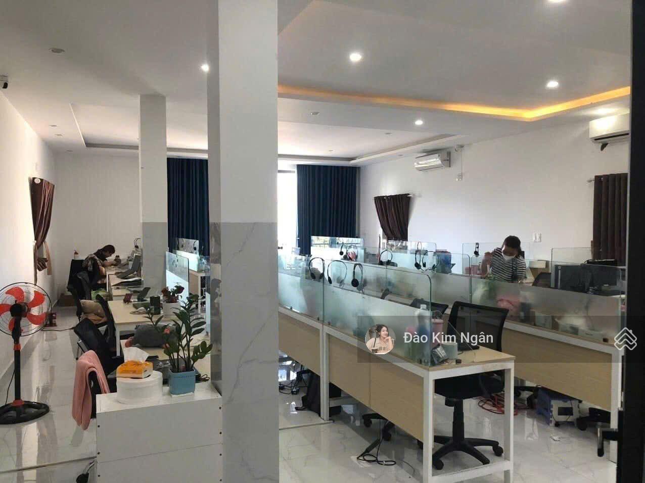 (Giá tốt) Tòa VP 05 tầng MT Đoàn Khuê - Trục chính NVA, sát sông CD - DT đất 100m2 - Giá 13 Tỷ (TL)