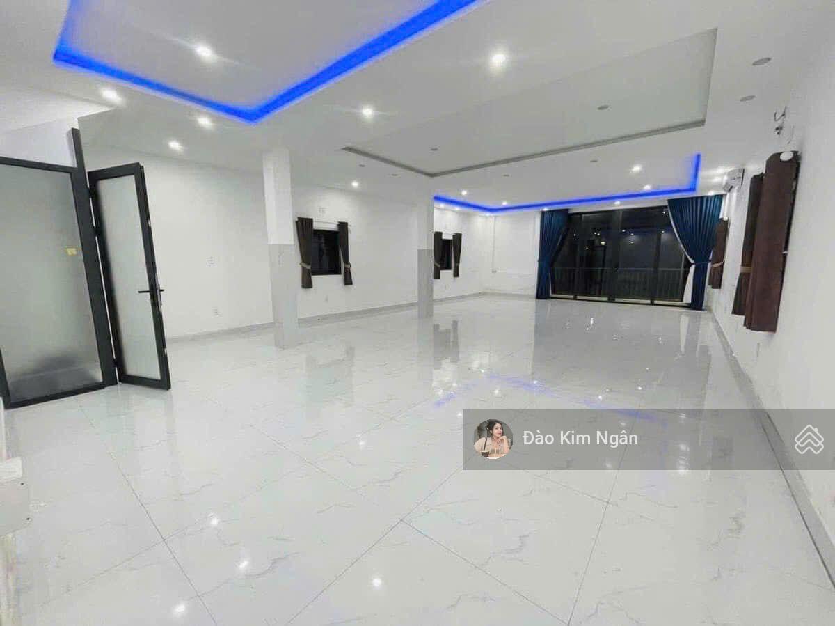 (Giá tốt) Tòa VP 05 tầng MT Đoàn Khuê - Trục chính NVA, sát sông CD - DT đất 100m2 - Giá 13 Tỷ (TL)