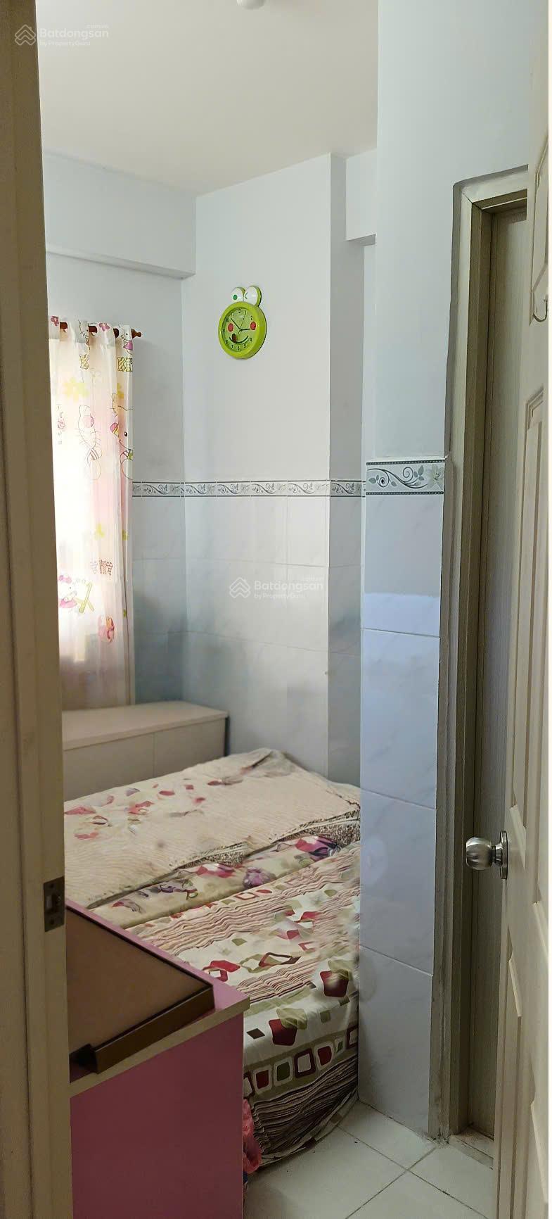 Cần bán chung cư Hoàng Quân, có sổ hồng, 55m2, giá 1.7 tỷ LH xem nhà Ms Viêm 0938 971 *** Cần bán chung cư Hoàng Quân, có sổ hồng, 55m2, giá 1.7 tỷ LH xem nhà Ms Viêm 0938 971 ***