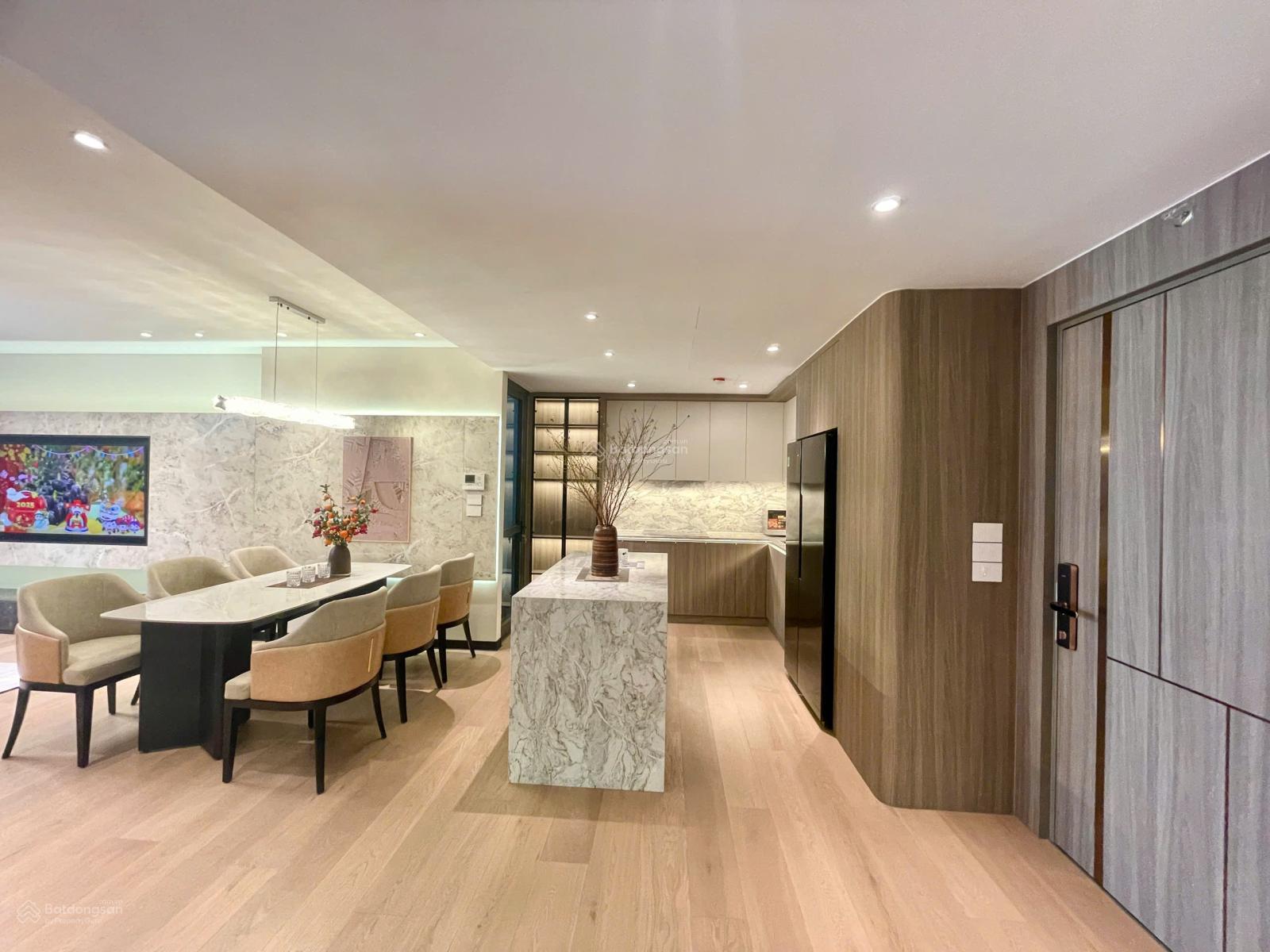 Chính chủ cho thuê The Nelson Láng Hạ, 110m2, 3 PN, full - 45tr. LH: 0899 511 ***