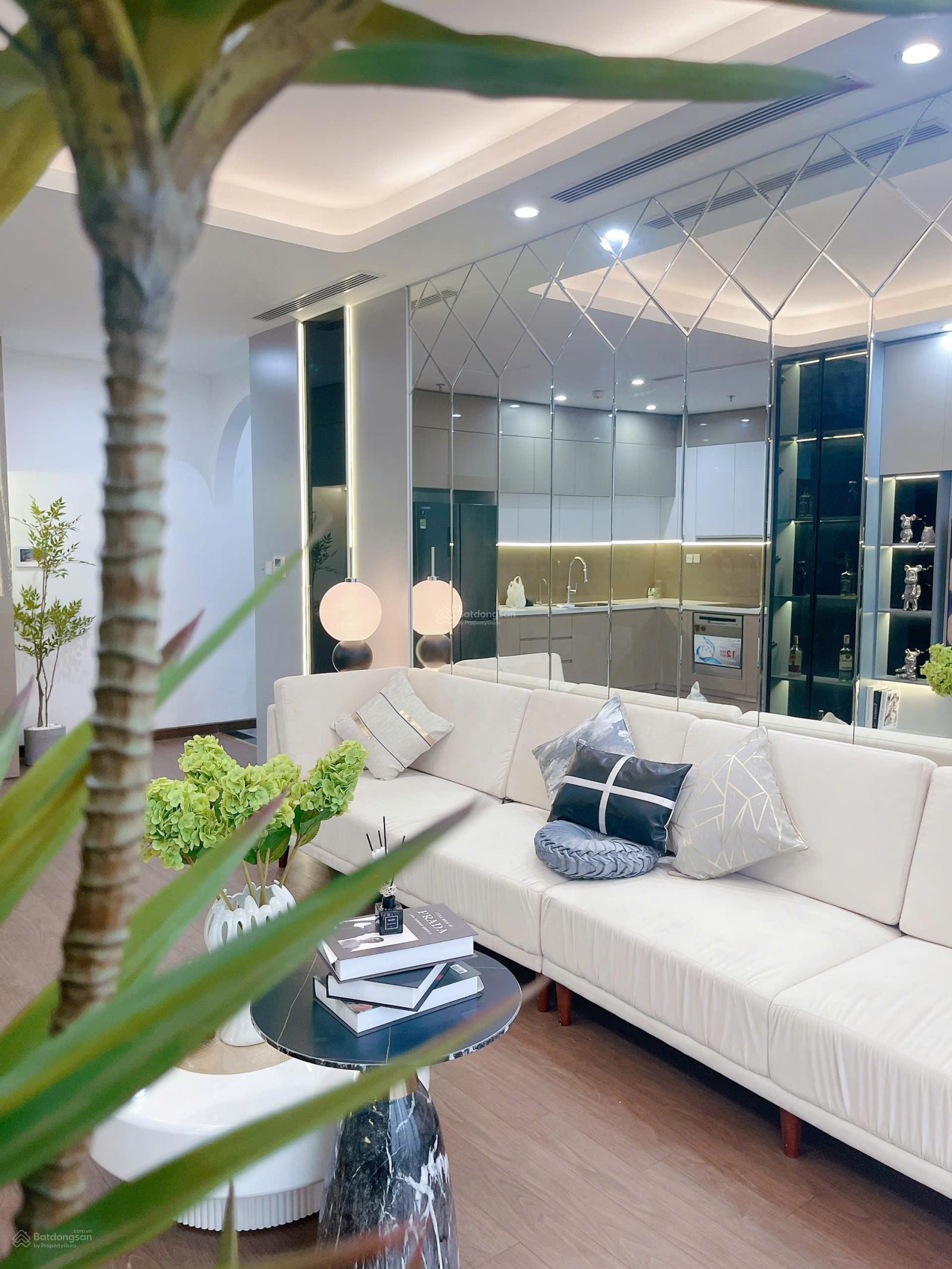 Hot: Cho thuê căn hộ Rivera park, 80m2, 2PN, full. 17tr. LH: 0899 511 *** Hot: Cho thuê căn hộ Rivera park, 80m2, 2PN, full. 17tr. LH: 0899 511 ***