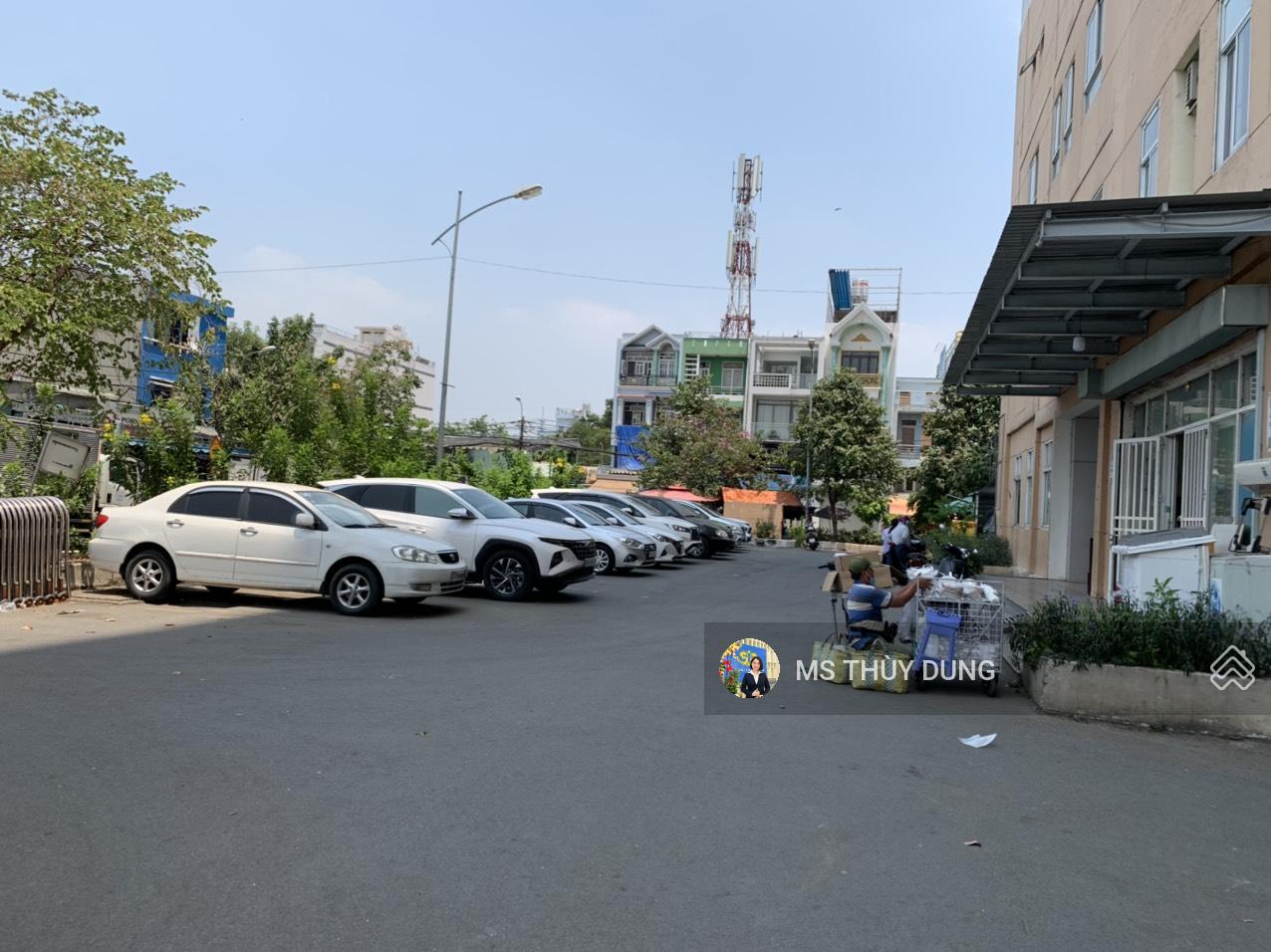 HQC Hóc Môn căn 50m2, giá 1.050 tỷ, nhận nhà ở ngay. Đt 0909 456 ***