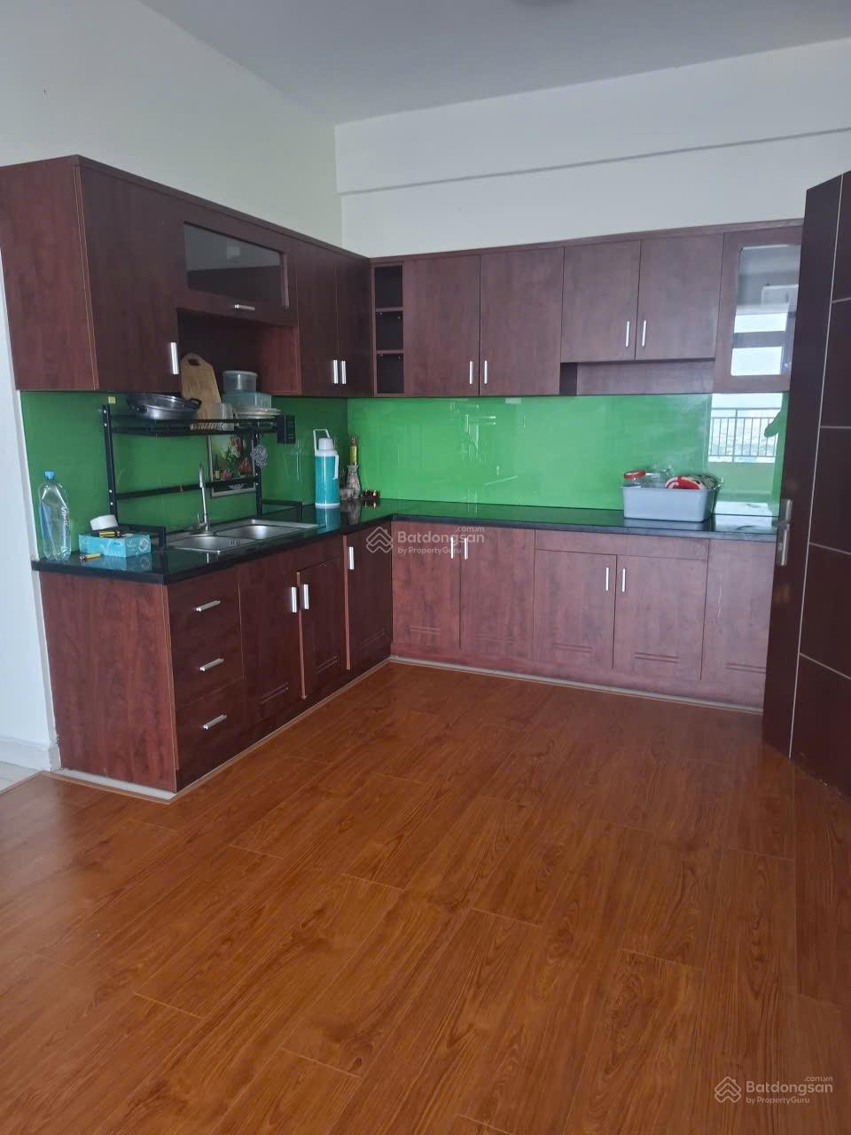 Bán căn hộ Tô Ký Tower 65m2, căn góc, 2PN-2WC, ban công lớn, có sổ, giá 3tỷ (thương lượng). Bán căn hộ Tô Ký Tower 65m2, căn góc, 2PN-2WC, ban công lớn, có sổ, giá 3tỷ (thương lượng).