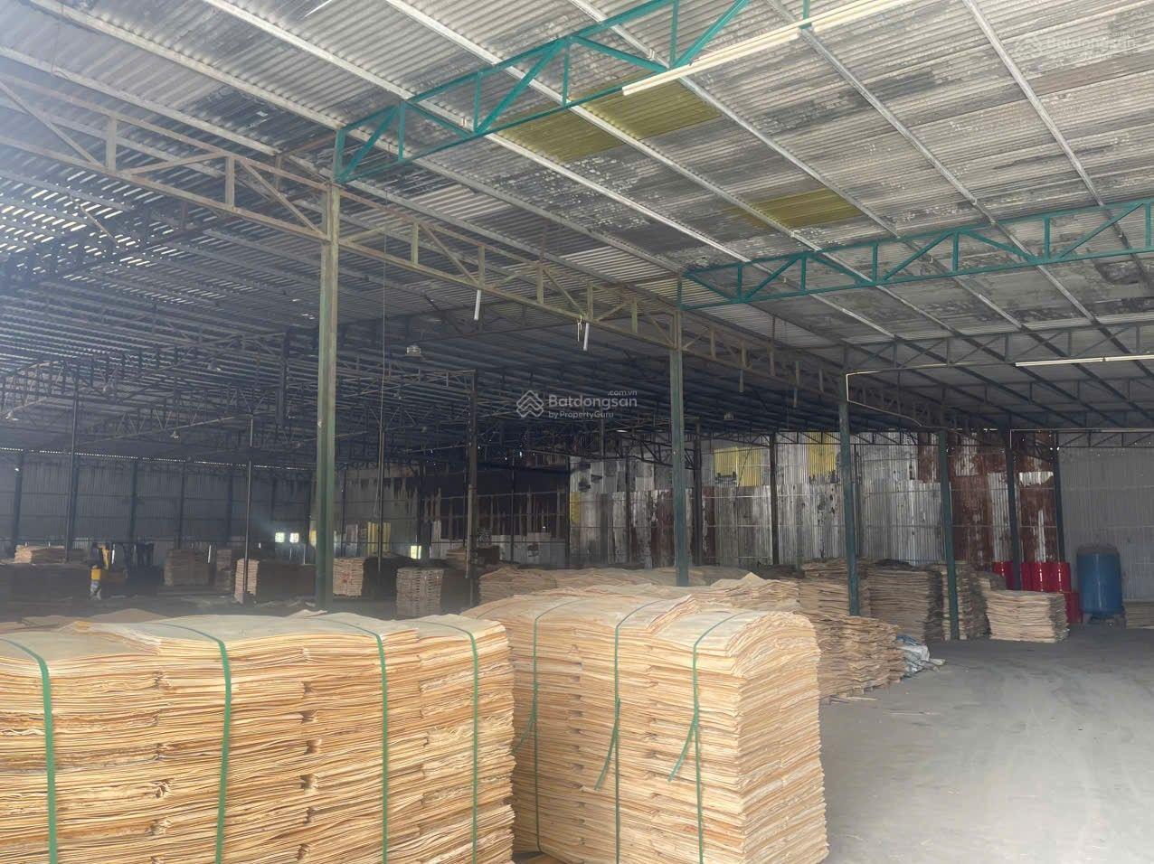 Cho thuê xưởng chỉ 50 triệu/tháng. Trảng Bom Đồng Nai, DT 3800m2. DT xưởng gần 2000m2