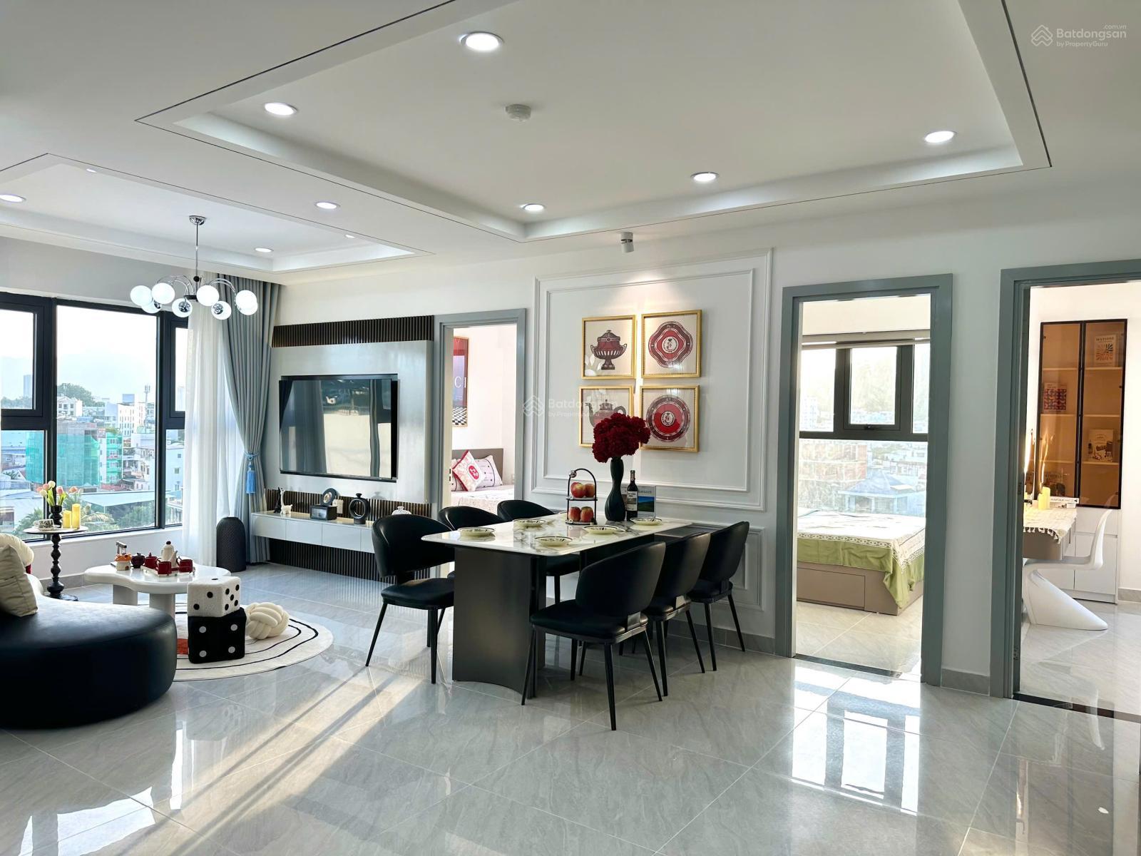 Chính chủ cần bán gấp trước tết căn góc 802 tòa OC3 Mường Thanh Viễn Triều, view phố núi