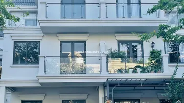 Giá bán hót căn duy nhất Lakeview City nhà phố dt 6x16m 1 trệt 3 lầu hoàn thiện cơ bản giá 17,5 tỷ