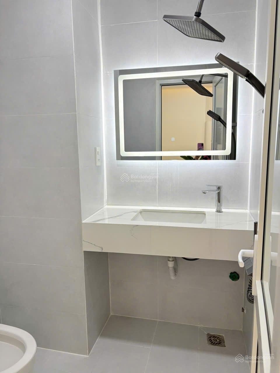 Căn hộ view biển nội thất mới toà OC2A chỉ 3 tỷ 080 triệu! Mã căn 3310, view xéo biển và nội khu