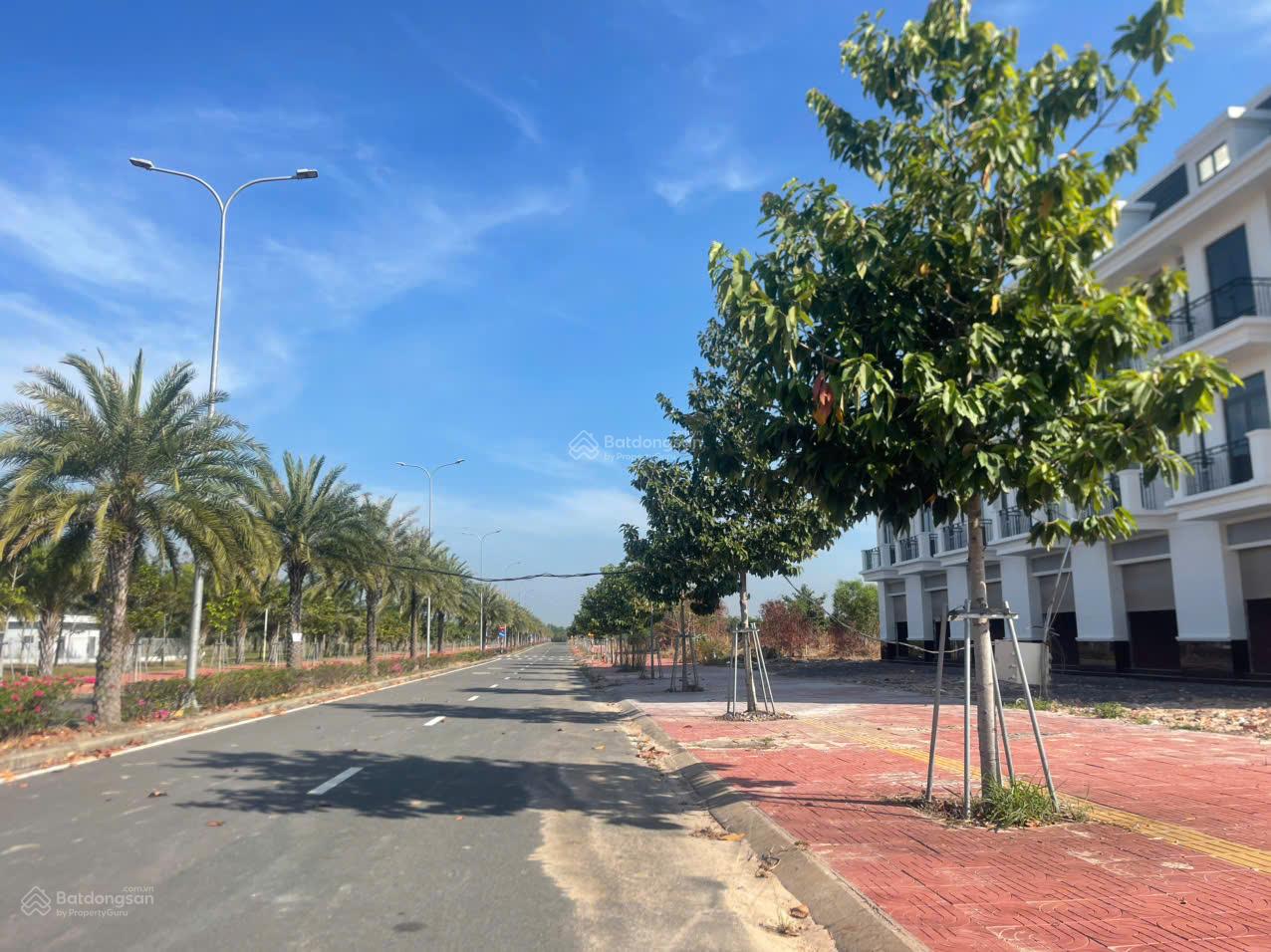 ngộp bank em cần ra gấp lô đất mega2 Nhơn Trạch, giá 12tr/1m, thông công viên đẹp, LH: 0933 503 *** ngộp bank em cần ra gấp lô đất mega2 Nhơn Trạch, giá 12tr/1m, thông công viên đẹp, LH: 0933 503 ***