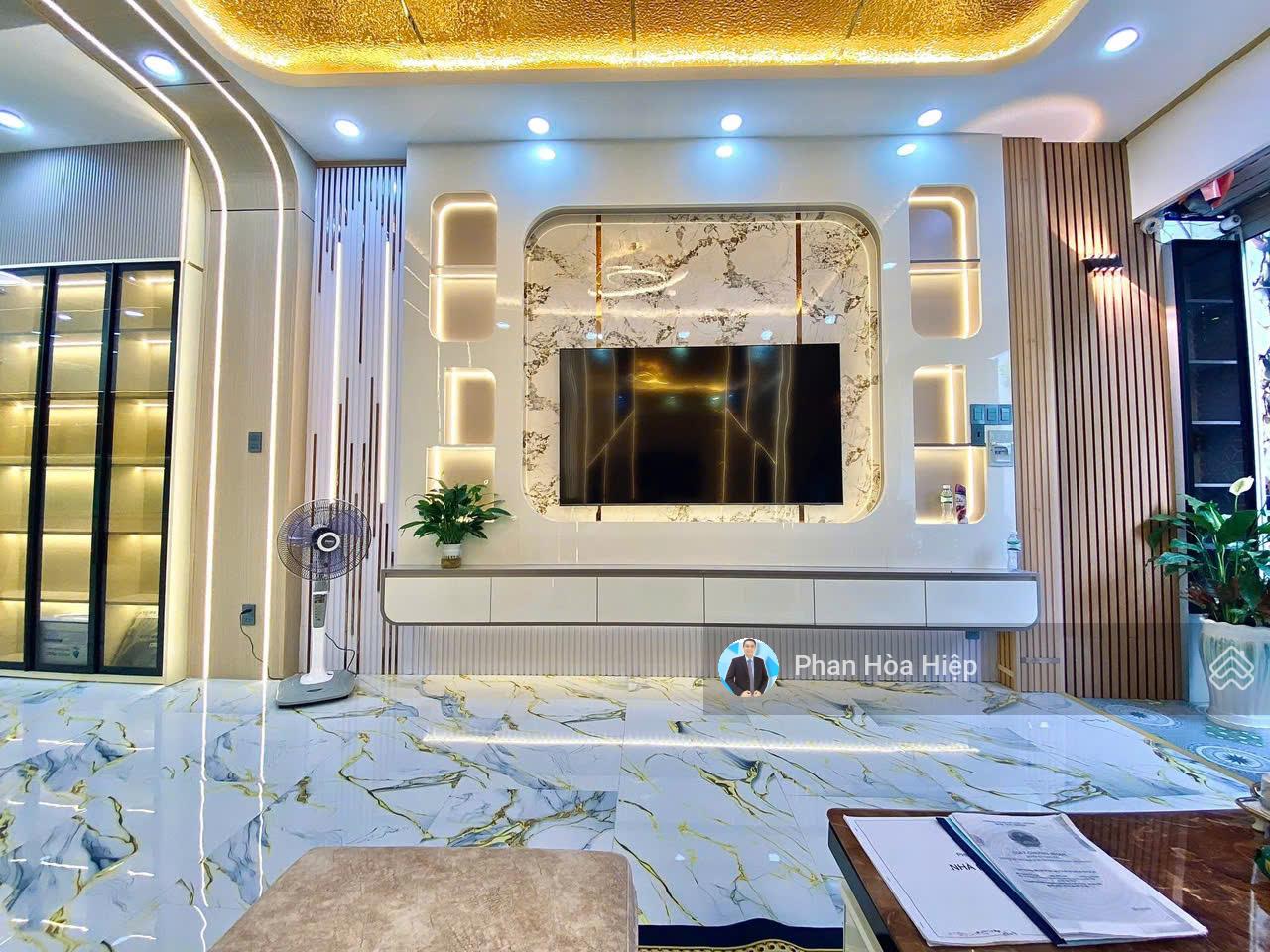 Chủ kẹt tiền bán gấp nhà Tân Hoà Đông, 60m2, 4 tầng BTCT, 4PN 5WC,có sân thượng, kế bên UB phường Chủ kẹt tiền bán gấp nhà Tân Hoà Đông, 60m2, 4 tầng BTCT, 4PN 5WC,có sân thượng, kế bên UB phường