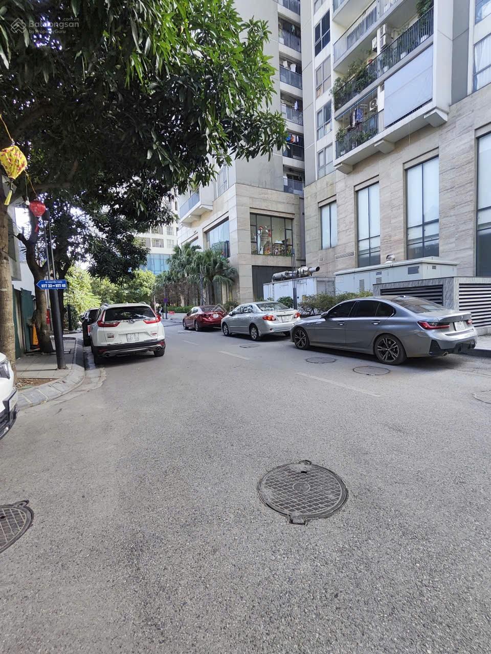 (Hàng hiếm) bán BT 120m2 Nguyễn Tuân, 6 tầng, lô góc, giá 75 tỷ. LH 0936 203 *** (Hàng hiếm) bán BT 120m2 Nguyễn Tuân, 6 tầng, lô góc, giá 75 tỷ. LH 0936 203 ***