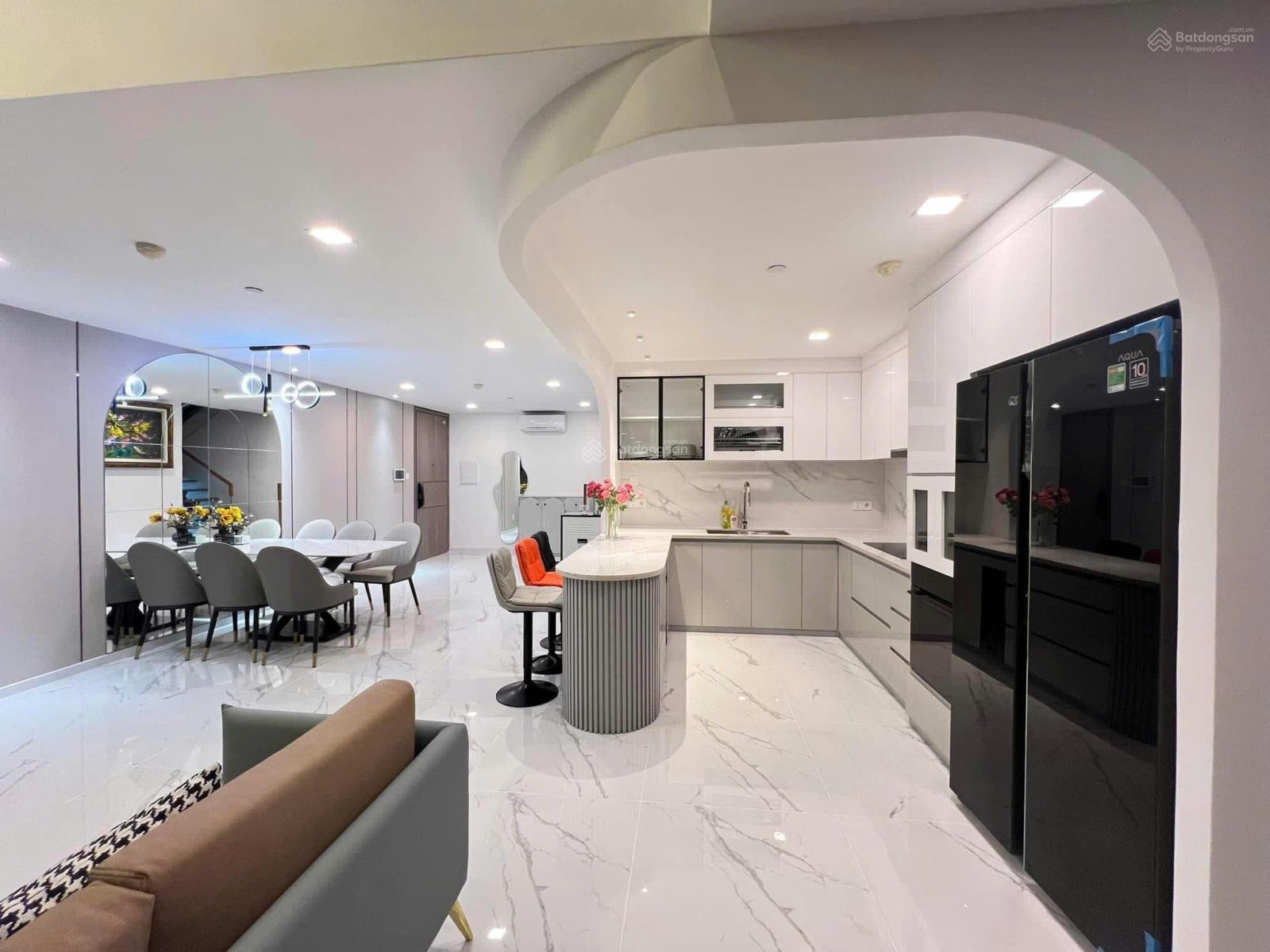 Hàng hiếm. Cho thuê Lofthouse thông tầng 2PN + 1 làm việc - nội thất cao cấp. Sẵn key xem nhà