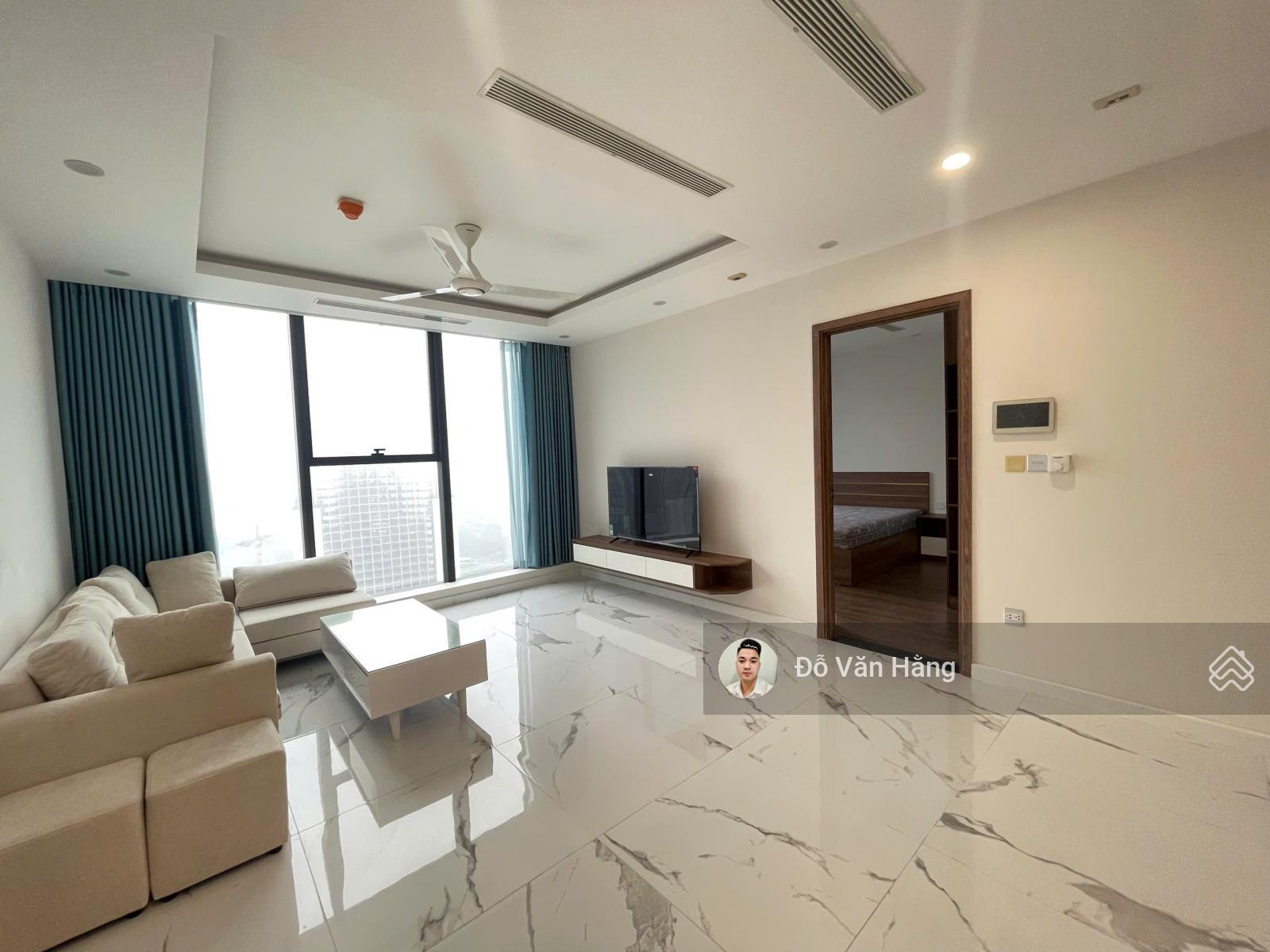 Bán căn 3 ngủ Sunshine City full đồ tầng đẹp giá 9,5 tỷ - sổ đỏ sang tên