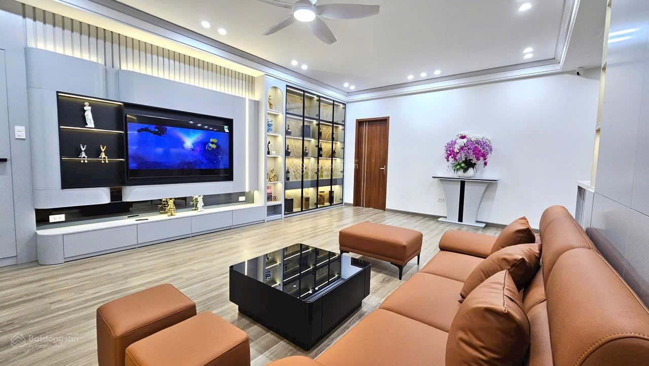 Bán CH Golden Palace, Mễ Trì, Nam Từ Liêm, Hà Nội, 80 triệu/m2, 118m2 chỉ với giá ưu đãi Bán CH Golden Palace, Mễ Trì, Nam Từ Liêm, Hà Nội, 80 triệu/m2, 118m2 chỉ với giá ưu đãi