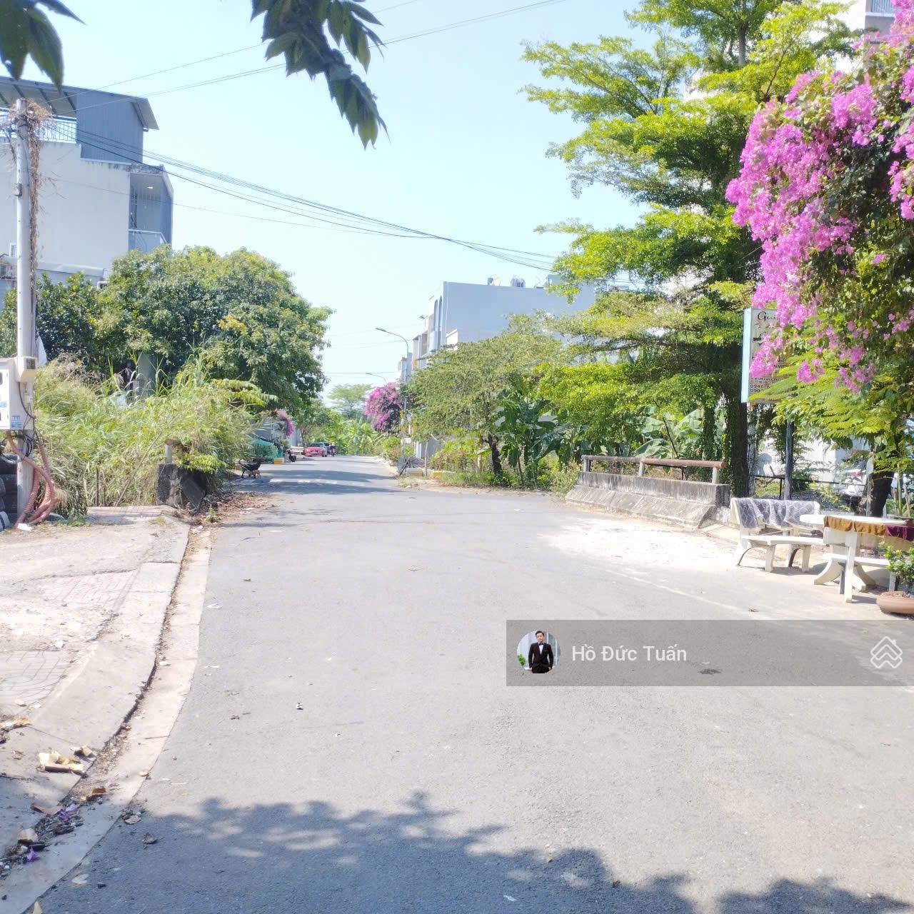 Bán đất tại Bưng Ông Thoàn, 6,15 tỷ, 95m2, giá tốt thuộc dự án Vạn Phát Đạt