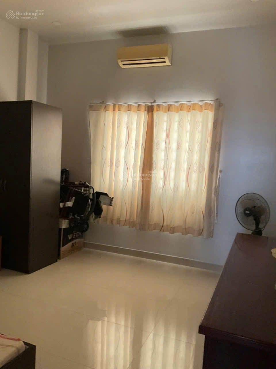 Nhà 4 x 16m. Trệt 2 lầu đường 79, Tân Quy Đông, P Tân Phong, Q7, 11 tỷ. LH: 0906 973 ***