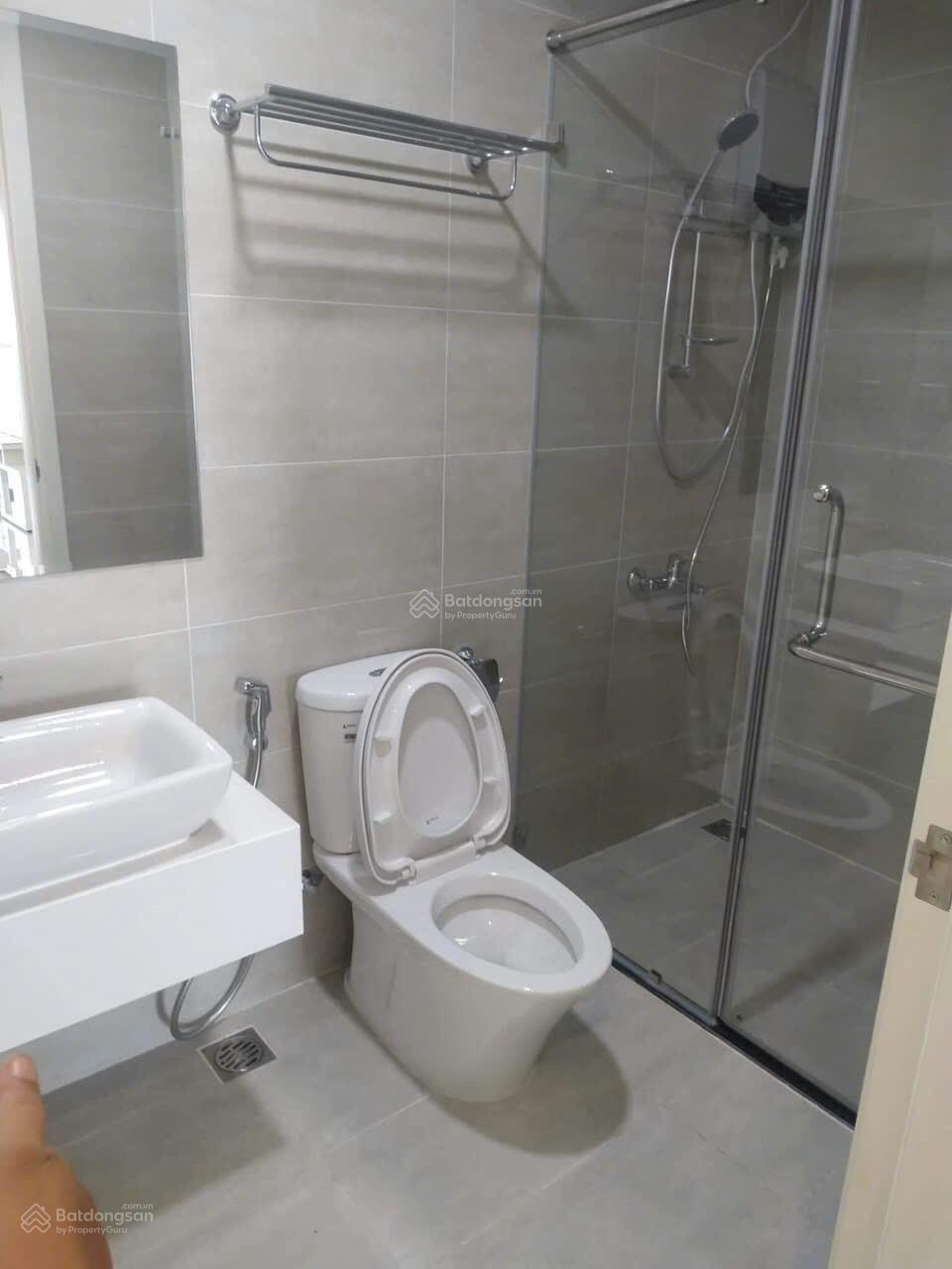 Cần bán gấp căn hộ LaKai, Quận 5, DT 86m2, 2 phòng ngủ, view thoáng mát, có sân vườn giá 4.5 tỷ