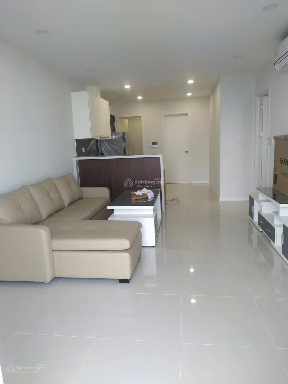 Cần bán gấp căn hộ LaKai, Quận 5, DT 86m2, 2 phòng ngủ, view thoáng mát, có sân vườn giá 4.5 tỷ