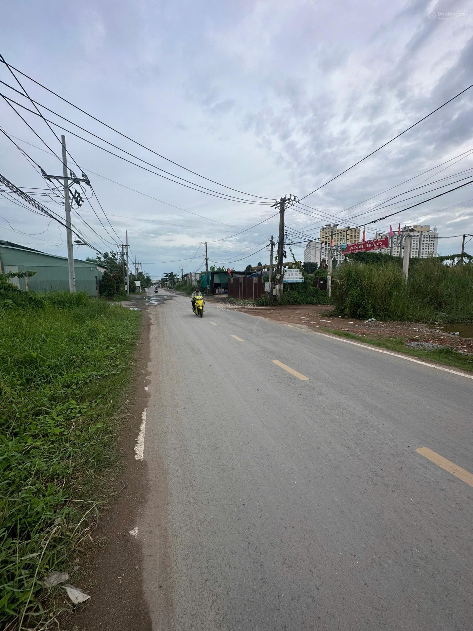 Giá tốt đầu tư 56tr/m2! Lô góc 3 mặt đường DT: (63m x 76m) 4418m2