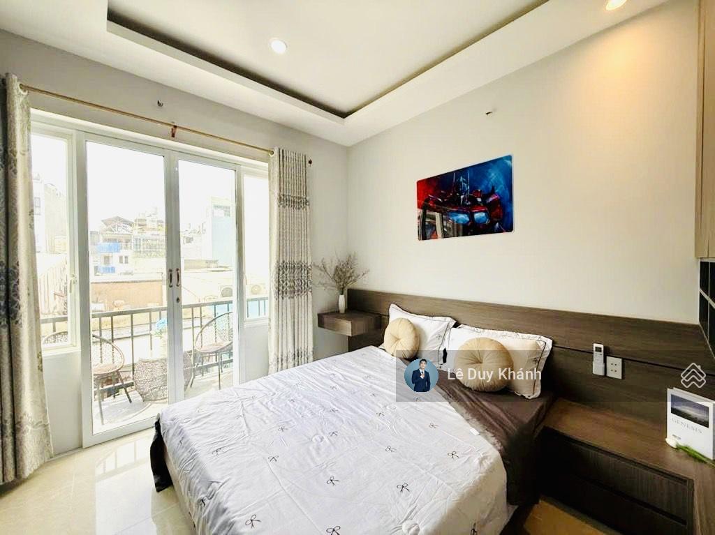 Gấp định cư "12.8 Tỷ giảm về 11.8 tỷ" - Bán nhanh nhà 3 tầng 62m2 - mặt tiền Cô Bắc giáp Q. 1