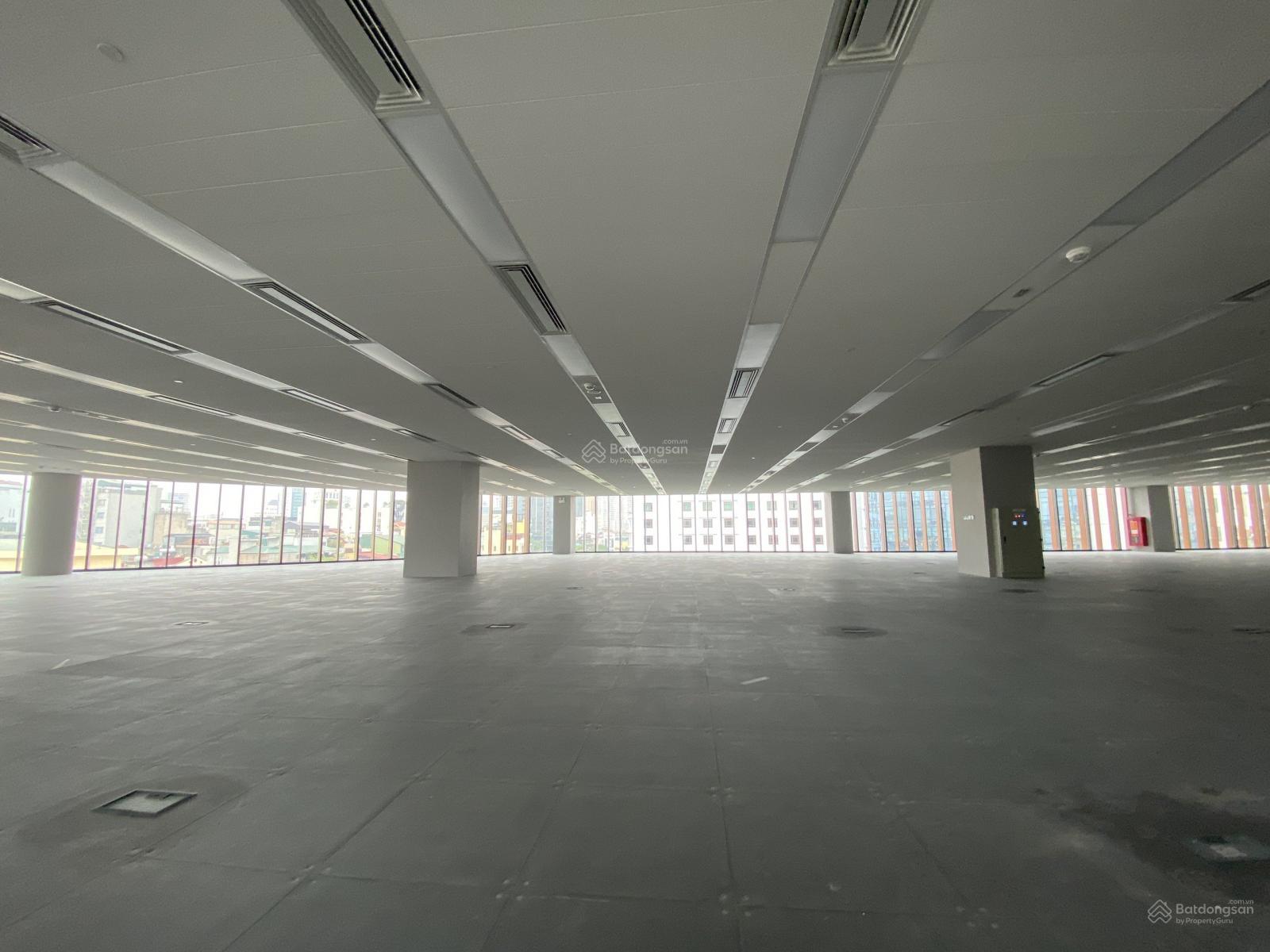 Ban Quản Lý Tòa Nhà cần cho thuê diện tích văn phòng 500 - 1000-2000m trần cao 5m giá tốt