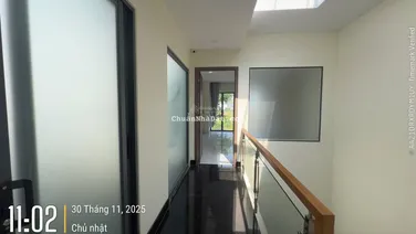 Đông Tăng Long. Bán nhanh sau tết 5x20 hoàn thiện nội thất, vị trí đẹp. Giá 8.5 tỷ. Lh 0909 483 ***