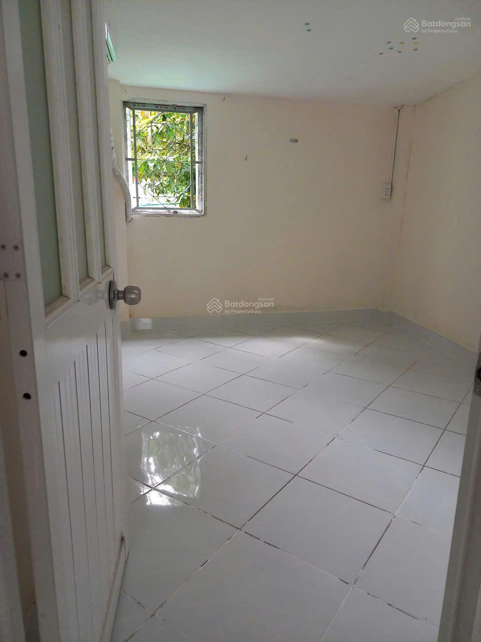 Xe hơi tới nhà, gần MT Phan Văn Trị, khu Bà Chiểu, Gia Định, 45m2 đất nhỉnh 4tỷ Xe hơi tới nhà, gần MT Phan Văn Trị, khu Bà Chiểu, Gia Định, 45m2 đất nhỉnh 4tỷ