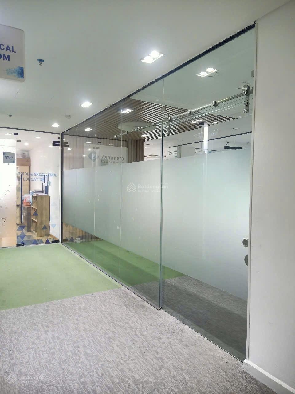 Cho thuê văn phòng 1.600m2 Tân Phú PMH Q7 | giá (~416 triệu/tháng) Cho thuê văn phòng 1.600m2 Tân Phú PMH Q7 | giá (~416 triệu/tháng)