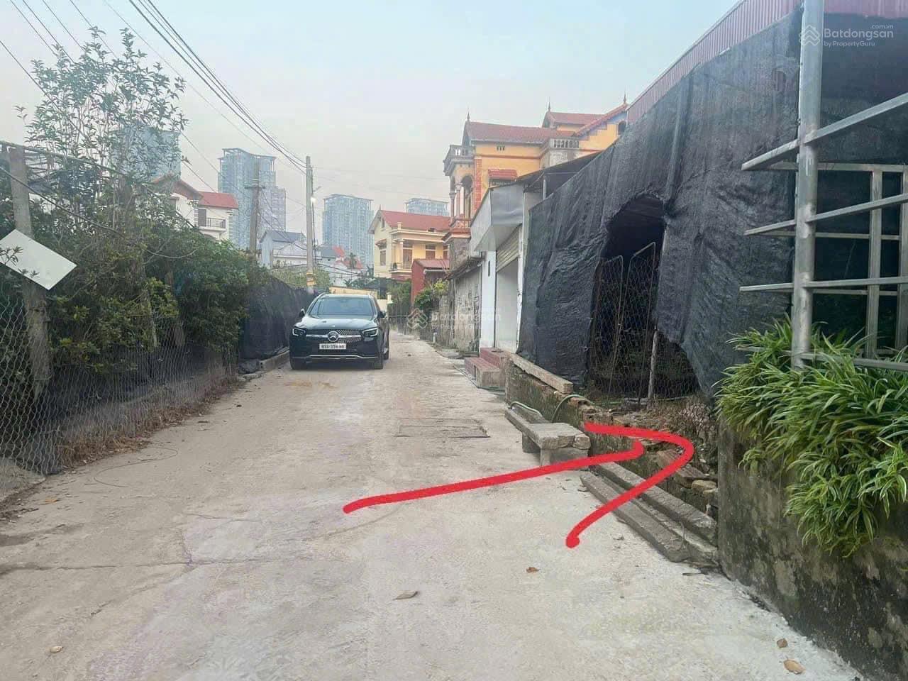 Siêu phẩm 100m làng hoa Phụng Công, giá 58 triệu/m2, vị trí đẹp, đường thông