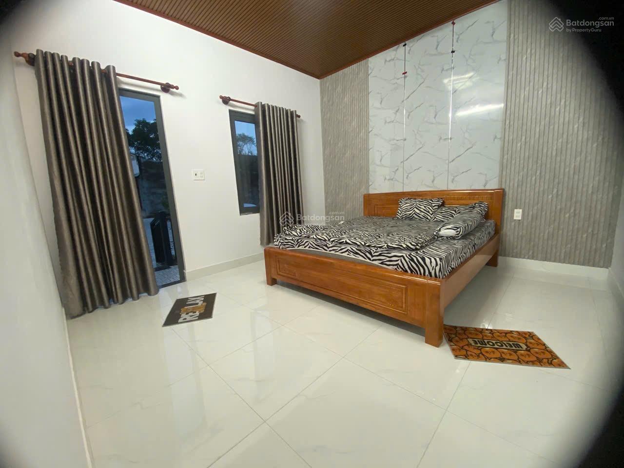 Nhà mới đón Tết nào bà con. Bán nhà vườn nghỉ dưỡng mặt đường DT768 diện tích 1500m2