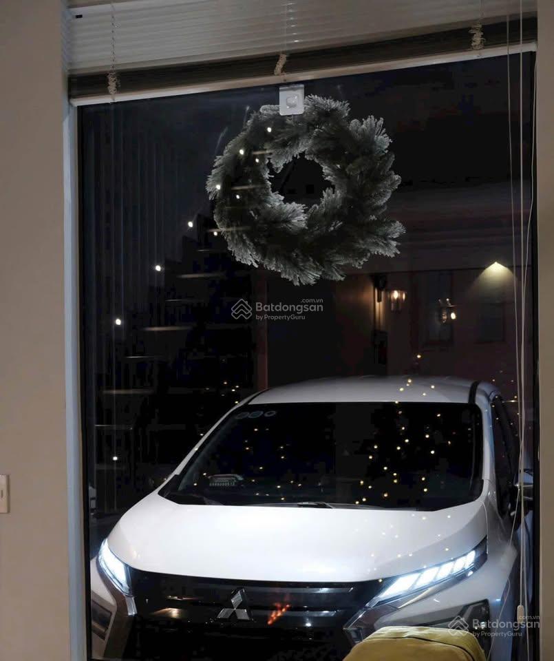 NHÀ MỚI ĐẸP ĐÃ HOÀN CÔNG CÓ SÂN ĐẬU OTO 7 CHỔ CÁCH CHỢ ĐÀ LẠT HỒ XUÂN HƯƠNG 2km