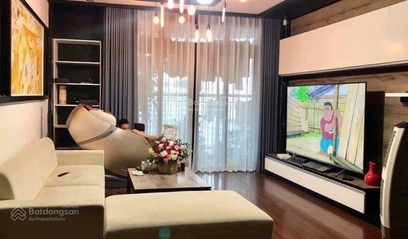Chính chủ tôi cần bán gấp CC Royal City căn hộ cao cấp trung tâm Nguyễn Trãi 125m2 giá yêu