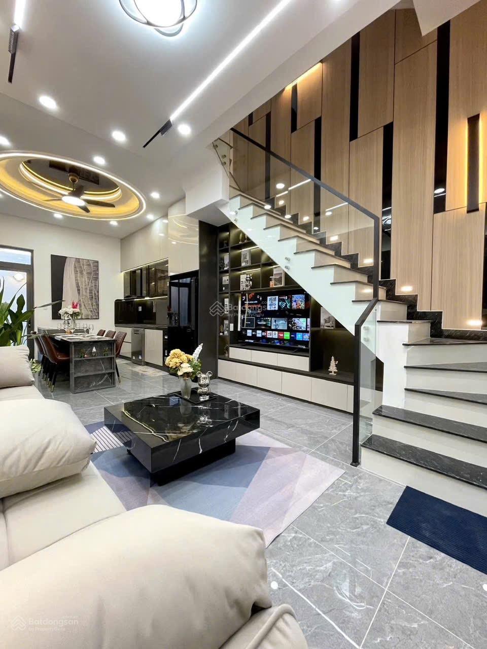 Bán nhà An Phú Đông 27 vào 2 sẹc gần cầu vượt Bình Phước, sát Chợ Đầu Mối Thủ Đức