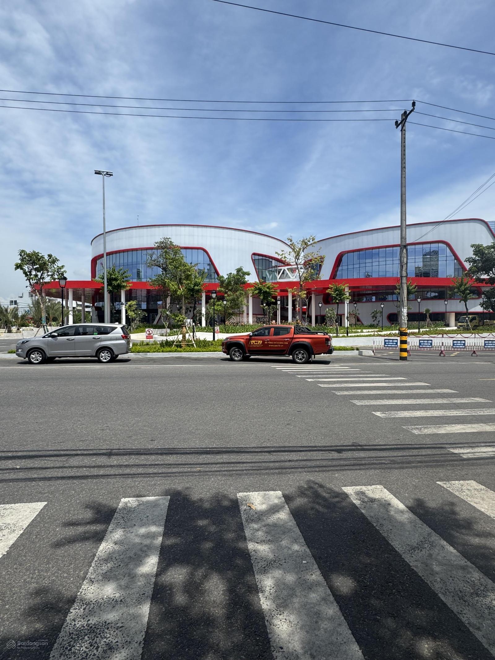 Bán nhà mặt tiền ngang 7m đường Thái Nguyên gần ngã 6, đối diện nhà văn hoá thiếu nhi, giá tốt . Bán nhà mặt tiền ngang 7m đường Thái Nguyên gần ngã 6, đối diện nhà văn hoá thiếu nhi, giá tốt .