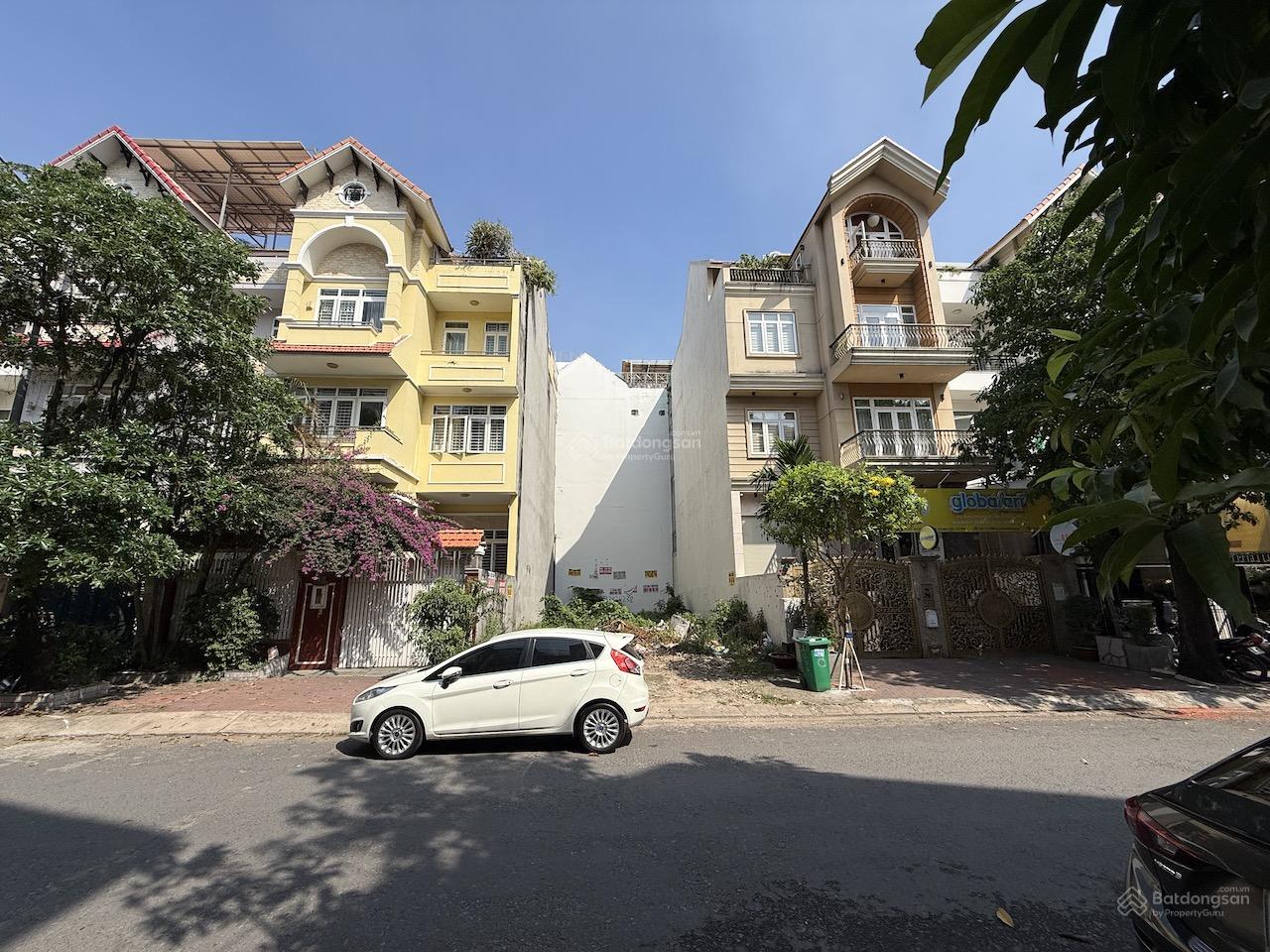 Cần Bán Gấp Nền Biệt Thự Đường Rộng 16m Hàng Hiếm Ở Trong Khu Himlam Kênh Tẻ