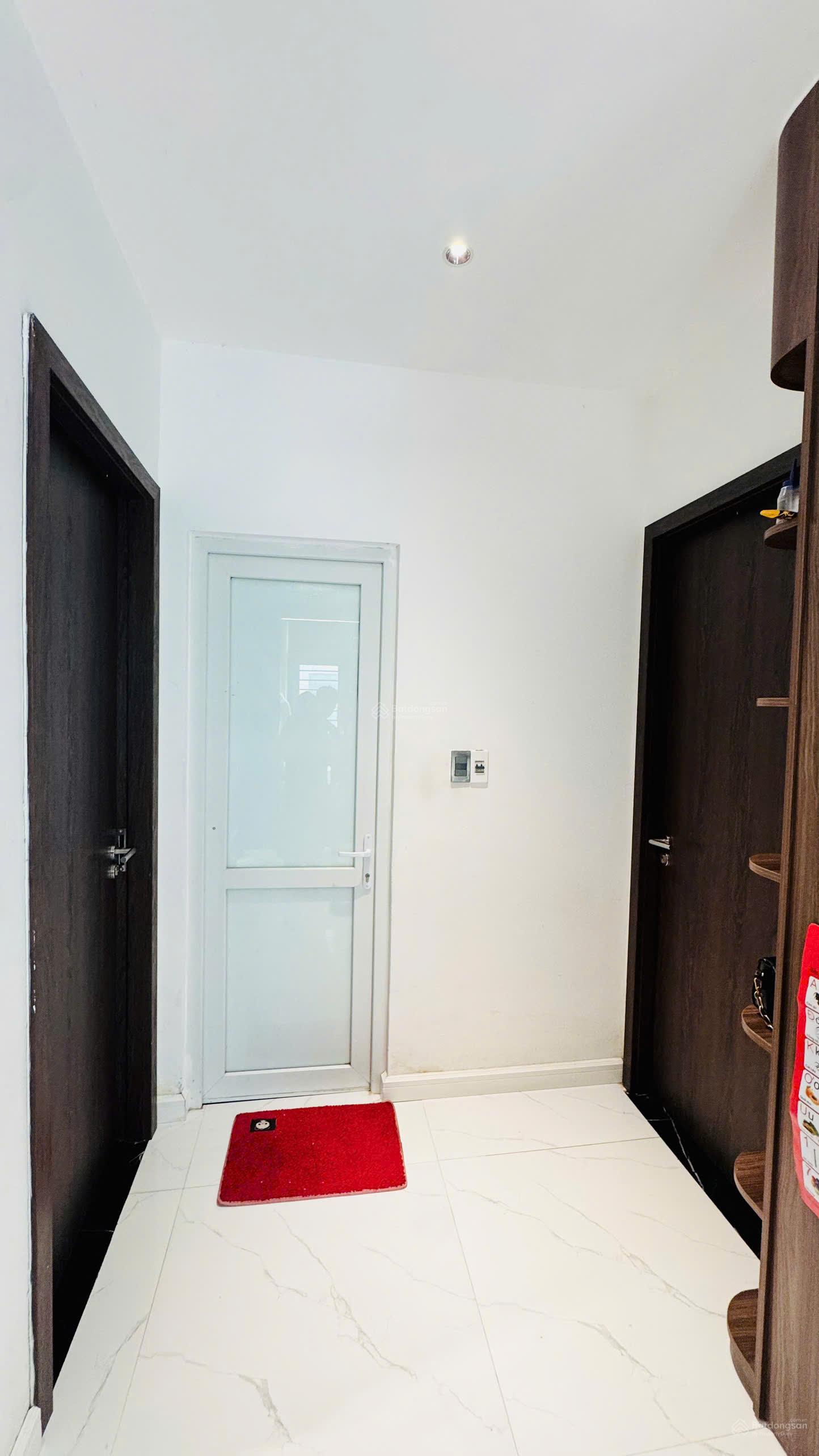 Một căn hộ sang trọng, đẳng cấp, chủ làm tỷ mỉ từng chi tiết tại oc2b MTVT. Nhanh tay sở hữu ngay