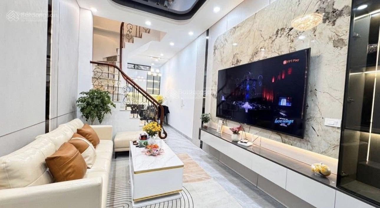 Căn duy nhất cách mặt ngõ Kim Hoa 10 m,vài bước ra công viên Thống Nhất,Hồ Ba Mẫu,ở tuyệt vời 39m5T