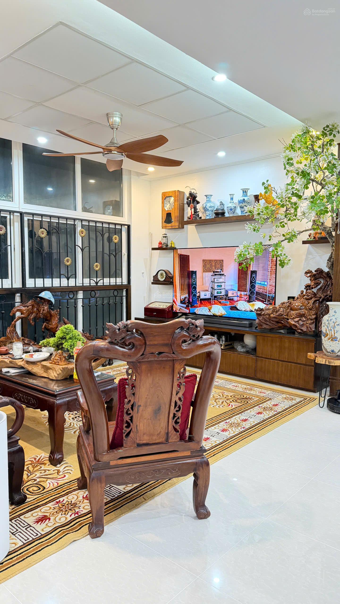 Căn góc 165m² Usilk City, ban công vườn treo hiếm, view Tố Hữu