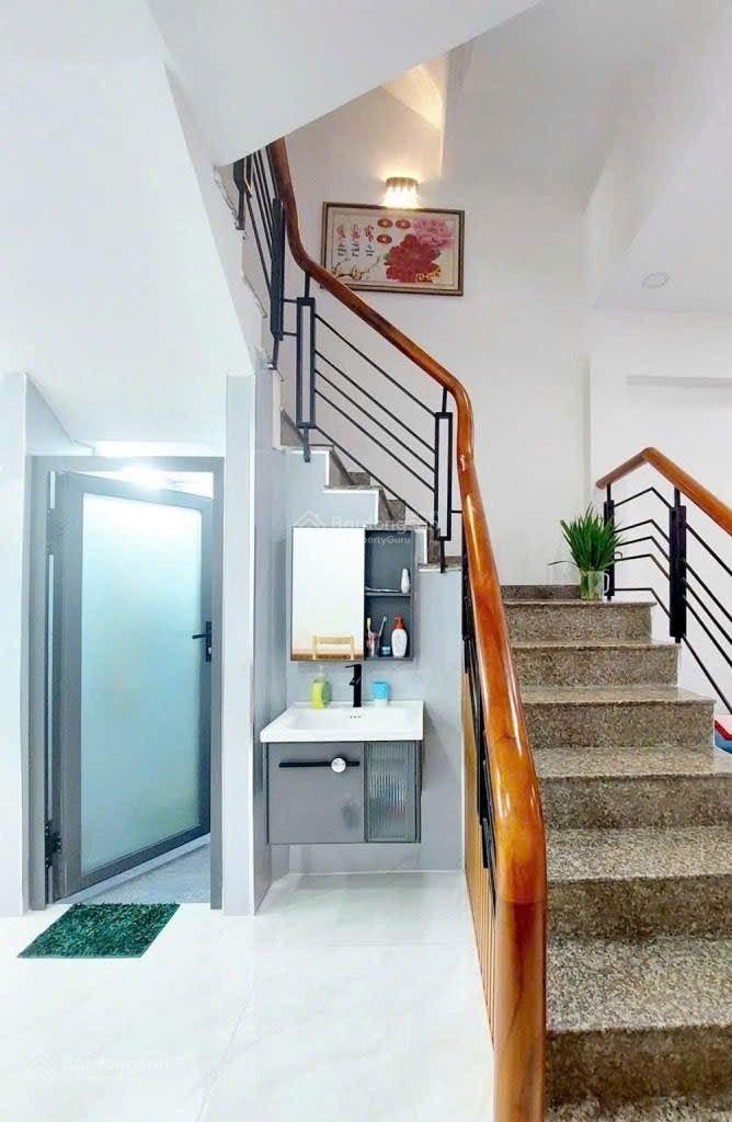 Nhà đẹp Quang Trung -Gò Vấp 52m2x4 tầng sát đường nhựa số, gần CV Làng Hoa 6tỷ65