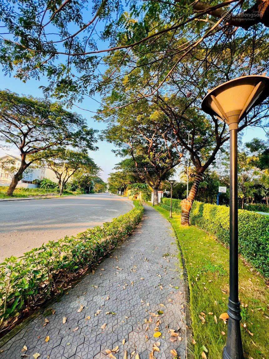 Bán DN tại Thạnh Mỹ Lợi - Phú Nhuận 1,2, 25,7 tỷ, 135,6 m2,lô góc, đối diện công viên