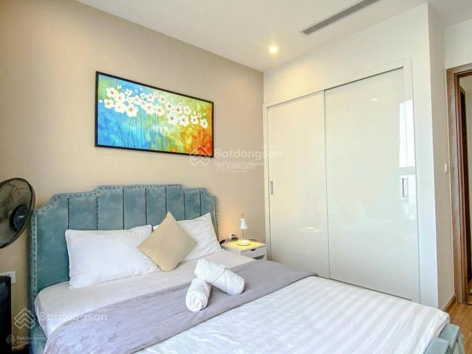 Mới ra - căn 3 ngủ - 11 tỷ - bán gấp - LH 0978 025 ***