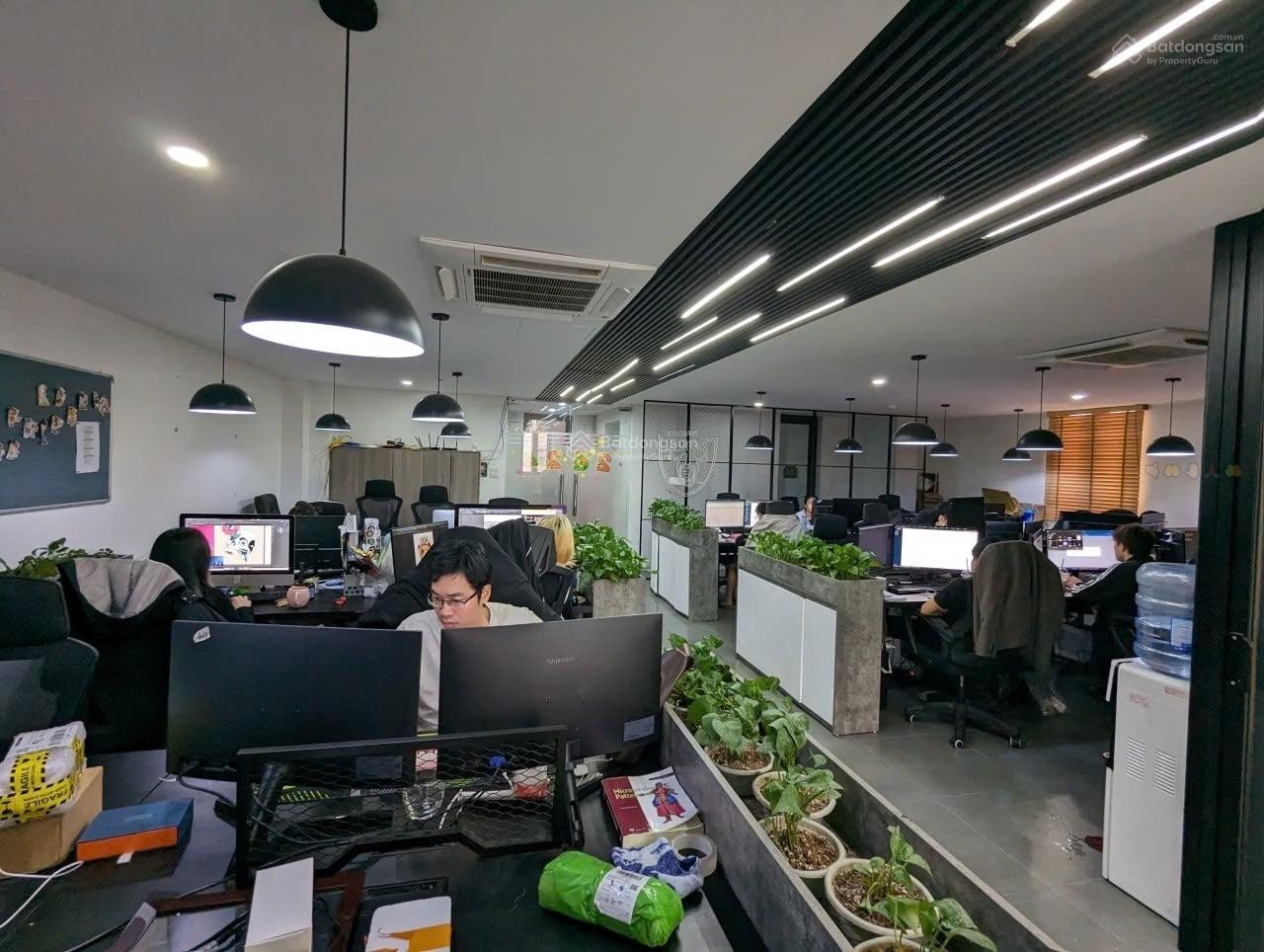 VĂN PHÒNG 200M2 TỐ HỮU ĐẸP, RỘNG, THOÁNG, TỐI ƯU CHI PHÍ