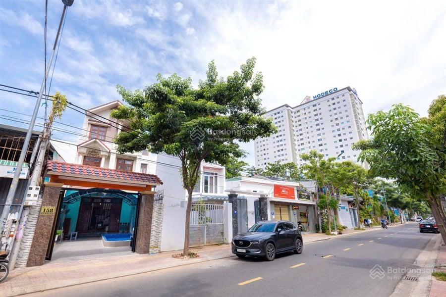 BÁN BIỆT THỰ GÓC 2 MẶT TIỀN NGUYỄN THỊ MINH KHAI