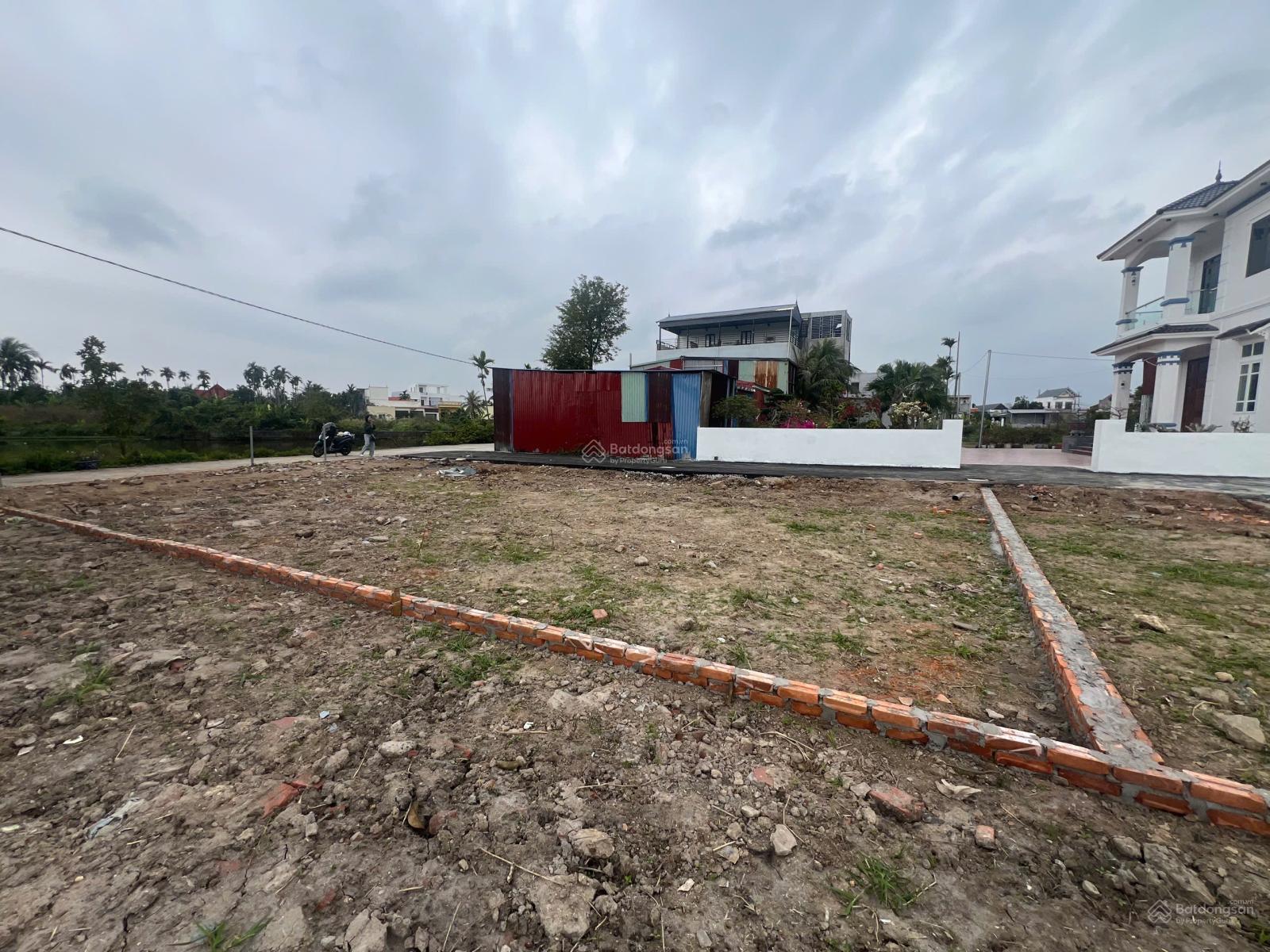 Chủ gửi bán đất tổ 9 Hoà Nghĩa DK diện tích: 48m2 (ngang 4,2m) hơn 980 triệu, xây nhà rất đẹp