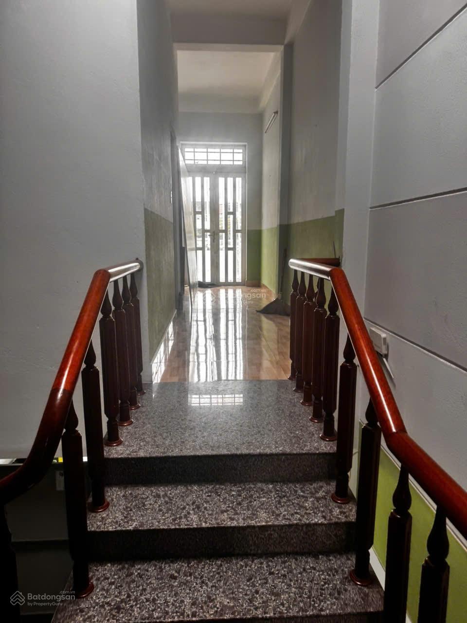 Chào bán nhà 2 tầng mặt tiền đường Bắc Sơn, Hoà An - Đà Nẵng. Đường rộng 33m vỉa hè 4,5m mỗi bê