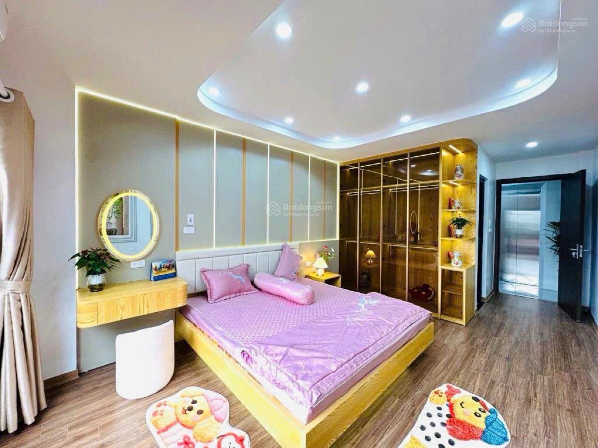 Sập sàn, phố Đội Cấn, lô góc, thang máy, ngõ thông Kim Mã Thượng, Phan Kế Bính, ở luôn, mới đẹp