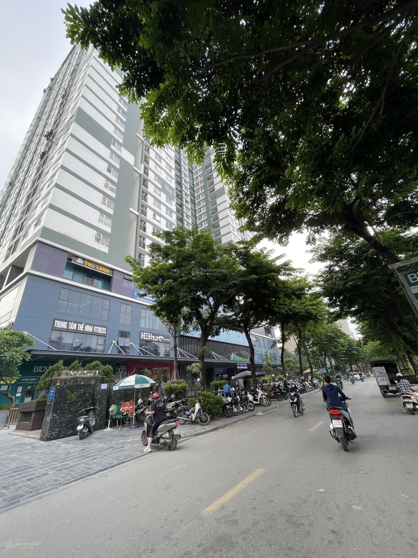 Bán nhà mặt phố Vũ Tông Phan, Thanh Xuân. Diện tích 68m2, 5 tầng thang máy, mặt 5.3m, giá siêu tốt