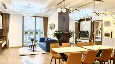 Bán căn 02PN sáng tại tòa Park 7 Times City wiew quảng trường giá chỉ 9.5 tỷ. LH: 0977 088 ***