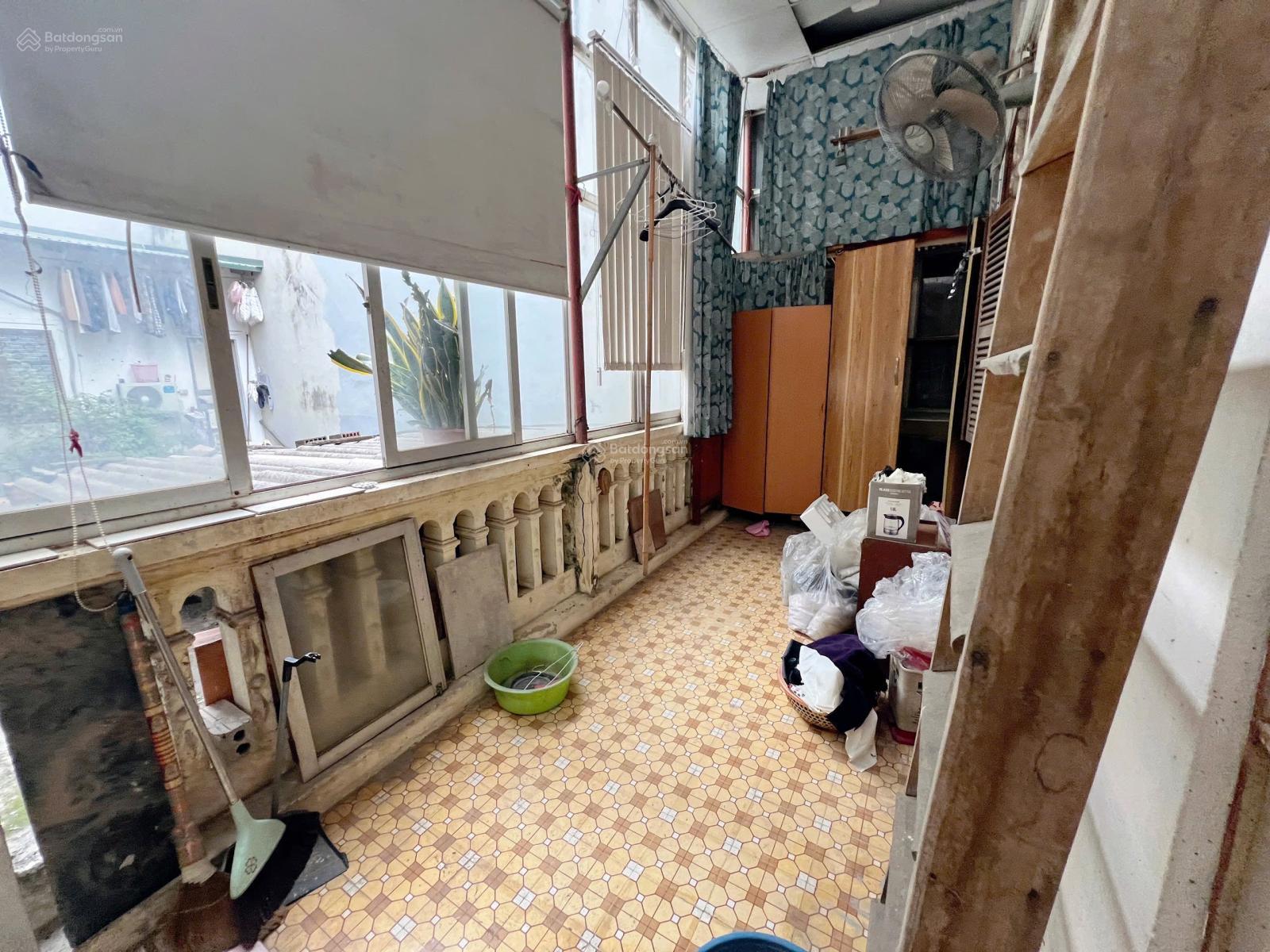 Bán nhà 4 tầng 30/34m cách mặt phố quan nhân 5m giá 7.5 tỷ