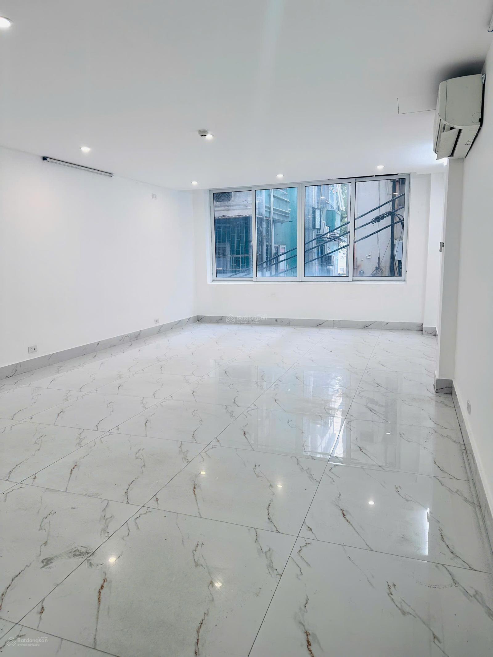 CHÍNH CHỦ CHO THUÊ VĂN PHÒNG 120M2 CHỈ 1X TẠI CẦU GIẤY CHÍNH CHỦ CHO THUÊ VĂN PHÒNG 120M2 CHỈ 1X TẠI CẦU GIẤY