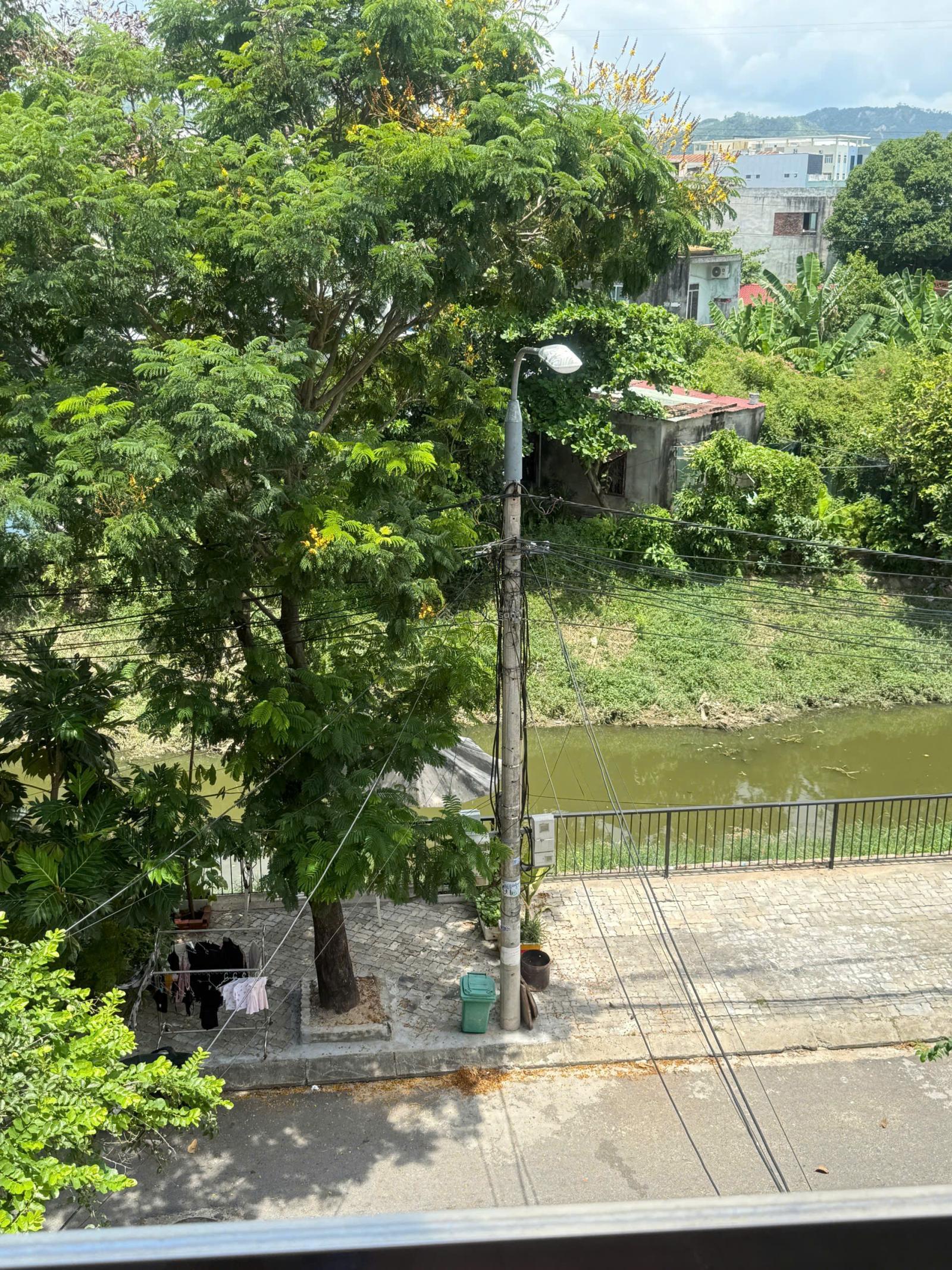 Bán Nhà 3 Tầng Mặt Tiền Hoà Mỹ 6 Ngay Trục Lớn Tôn Đức Thắng. Giá 7ty2 Giá Tốt